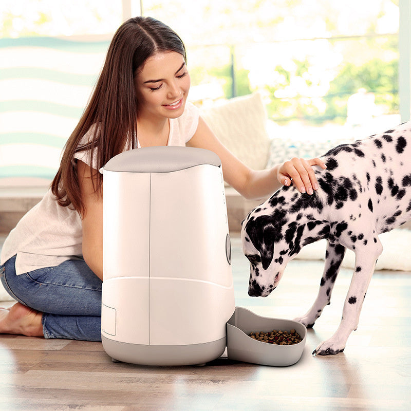 Smart Pet Feeder With HD Camera & App Control – Auto Feed & Talk to Your Pet Remotely